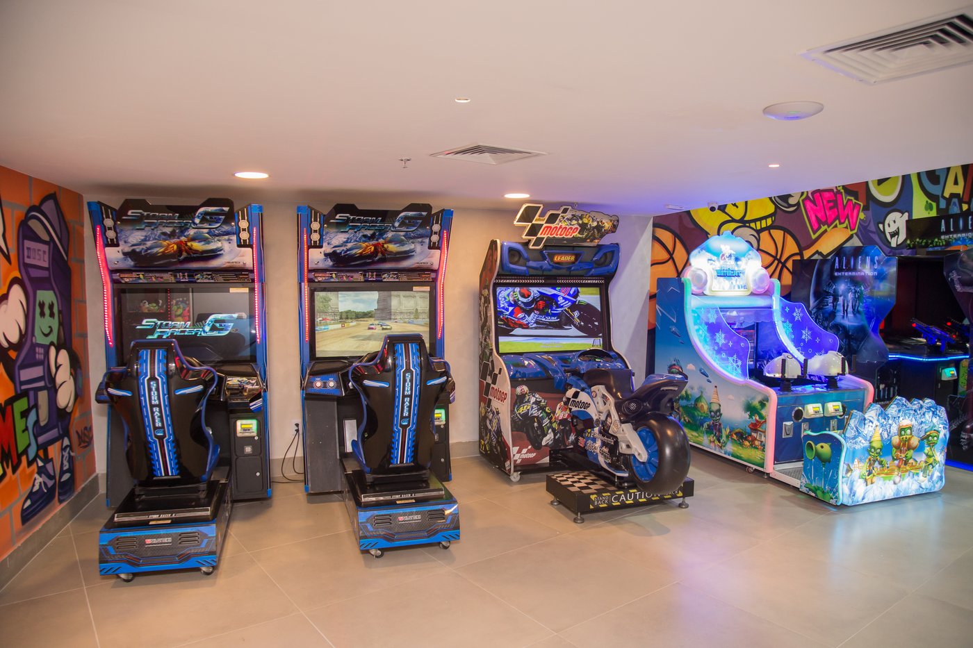 Simuladores de corrida MotoGP — atrações eletrônicas Go Games Rio